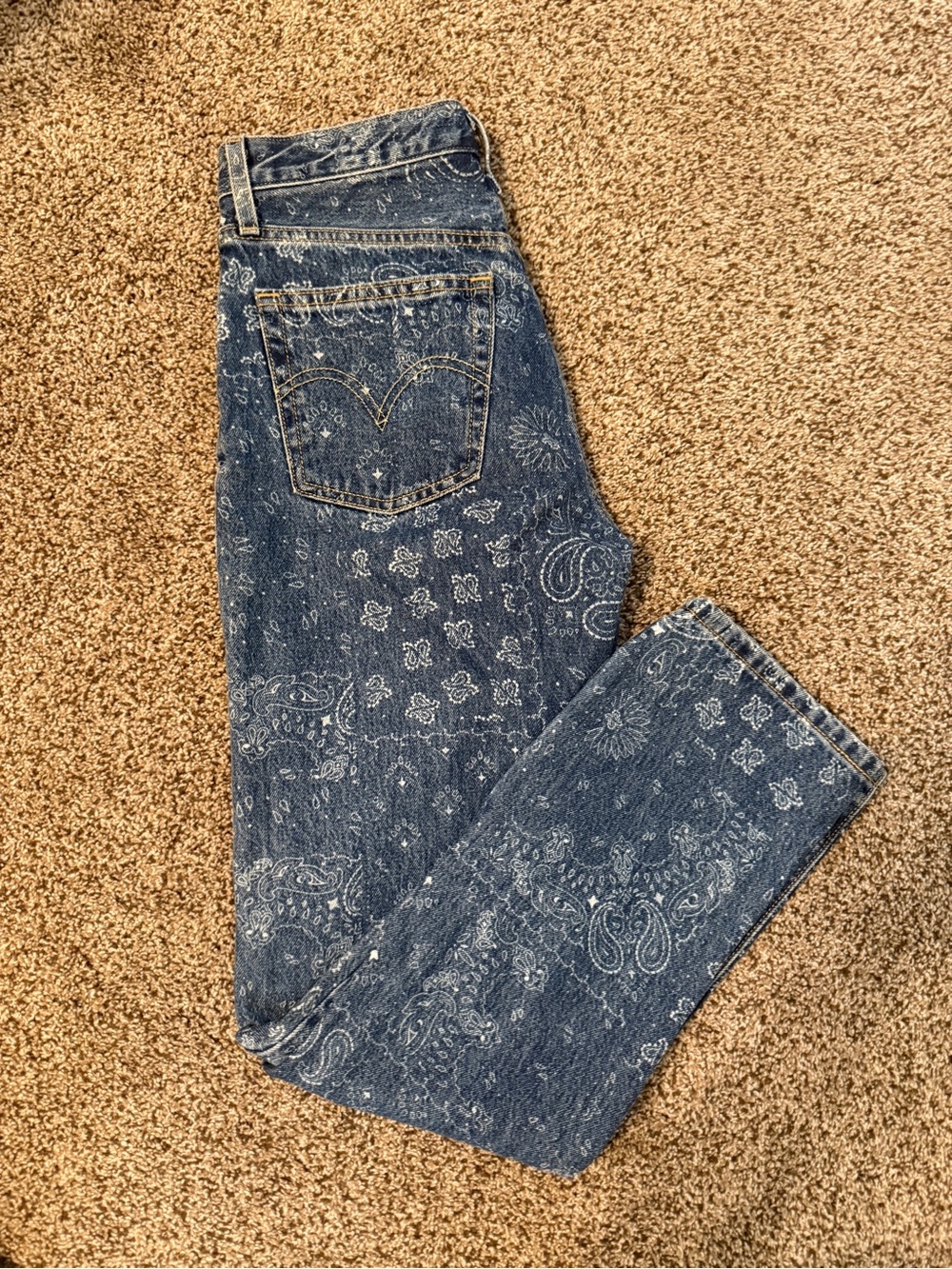 Levi’s 501 Bandana Paisley Print Jeans Button Fly 26x30